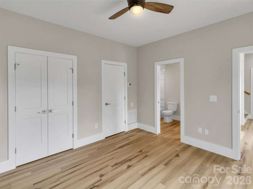 201 Kadire Drive, Waynesville, NC 28785.  MLS# CAR4420299, YatesRealty ID 49084. 
