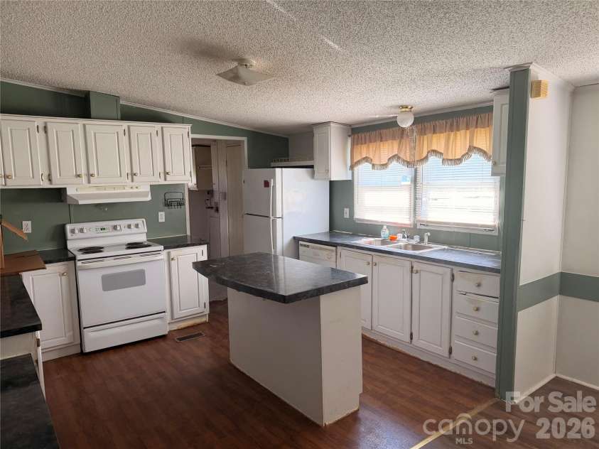 160 Rock Olive Drive, Rockwell, NC 28138.  MLS# CAR4420584, YatesRealty ID 49087. 