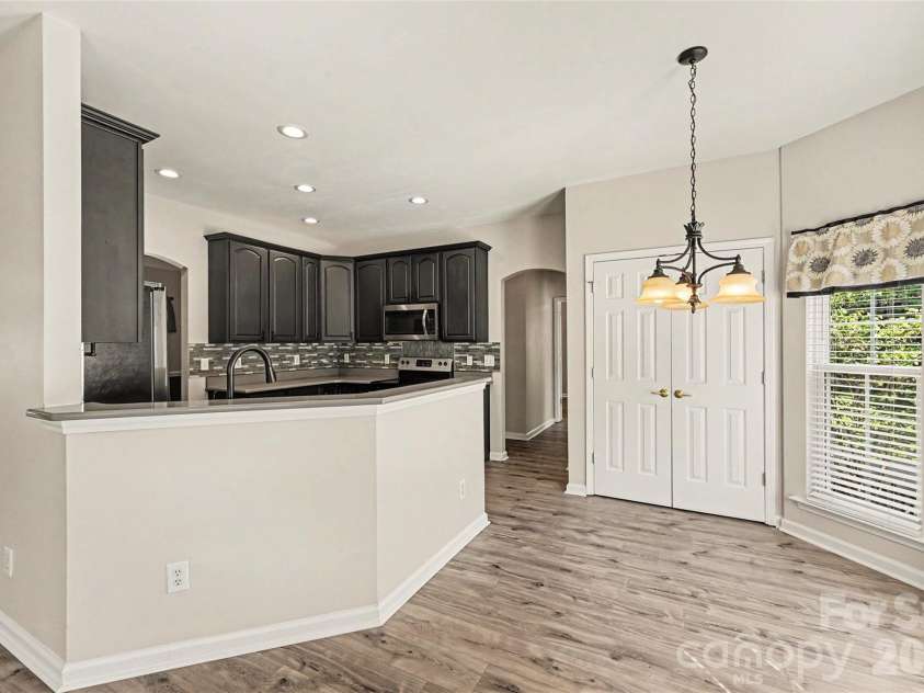 3118 Hadden Hall Boulevard, Fort Mill, SC 29715.  MLS# CAR4420976, YatesRealty ID 49089. 