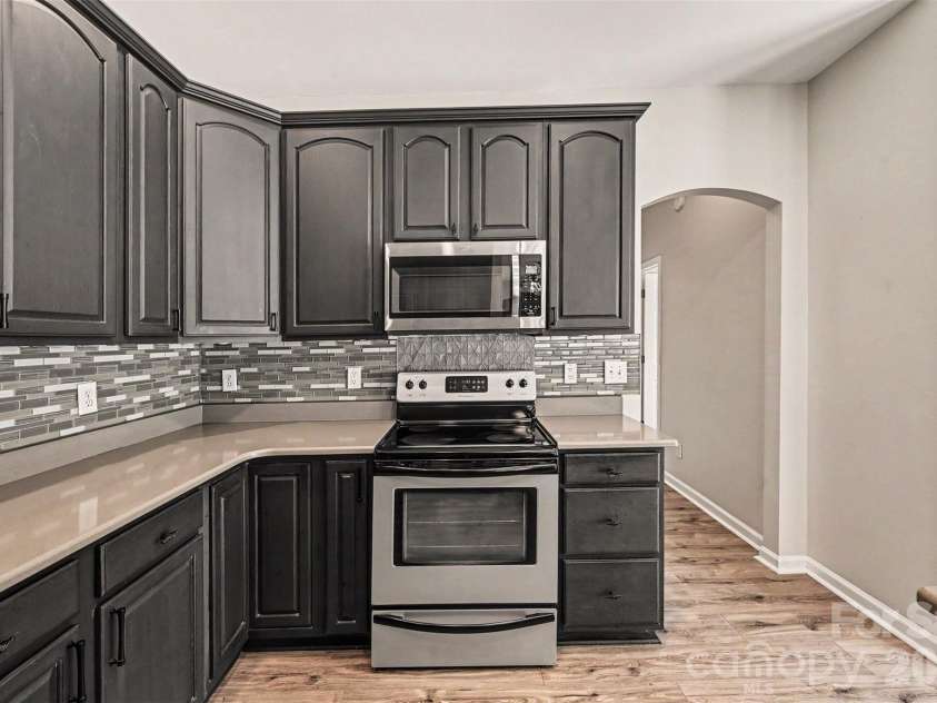 3118 Hadden Hall Boulevard, Fort Mill, SC 29715.  MLS# CAR4420976, YatesRealty ID 49089. 