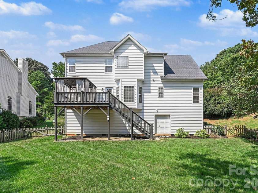 3118 Hadden Hall Boulevard, Fort Mill, SC 29715.  MLS# CAR4420976, YatesRealty ID 49089. 