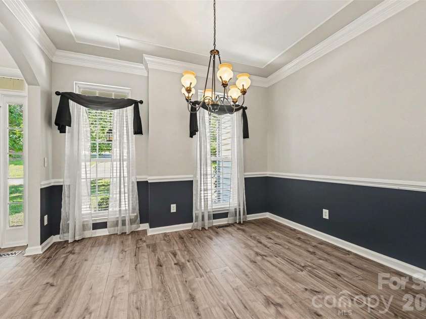 3118 Hadden Hall Boulevard, Fort Mill, SC 29715.  MLS# CAR4420976, YatesRealty ID 49089. Dining Room
