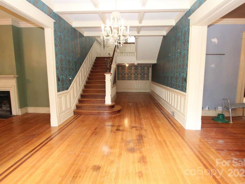 206 Rose Terrace, Wadesboro, NC 28170.  MLS# CAR4259702, YatesRealty ID 4909. 