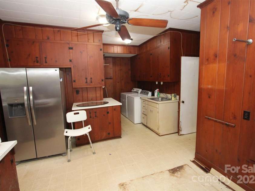 206 Rose Terrace, Wadesboro, NC 28170.  MLS# CAR4259702, YatesRealty ID 4909. 