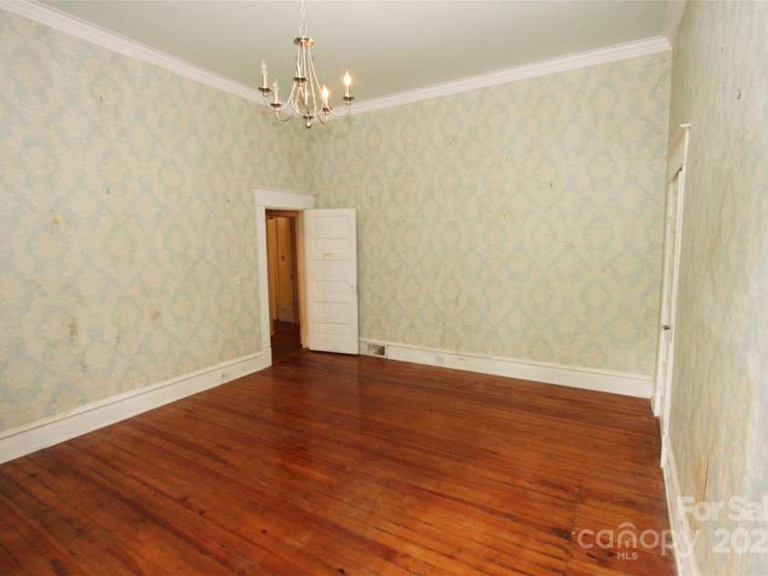 206 Rose Terrace, Wadesboro, NC 28170.  MLS# CAR4259702, YatesRealty ID 4909. 