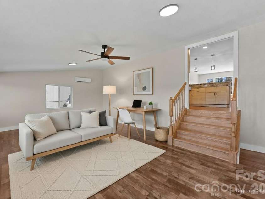 88 Skyview Terrace, Asheville, NC 28806.  MLS# CAR4356521, YatesRealty ID 4909. Virtually staged