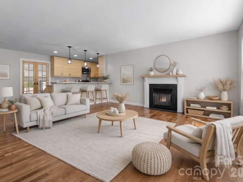 88 Skyview Terrace, Asheville, NC 28806.  MLS# CAR4397034, YatesRealty ID 4909. 