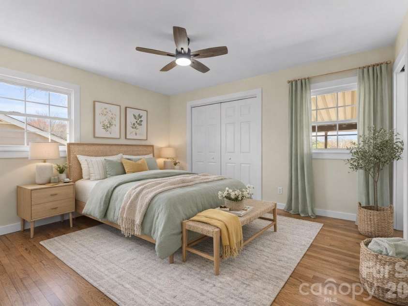 88 Skyview Terrace, Asheville, NC 28806.  MLS# CAR4397034, YatesRealty ID 4909. 