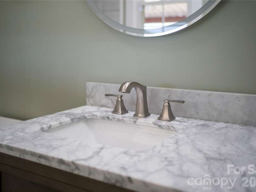 88 Skyview Terrace, Asheville, NC 28806.  MLS# CAR4397034, YatesRealty ID 4909. 