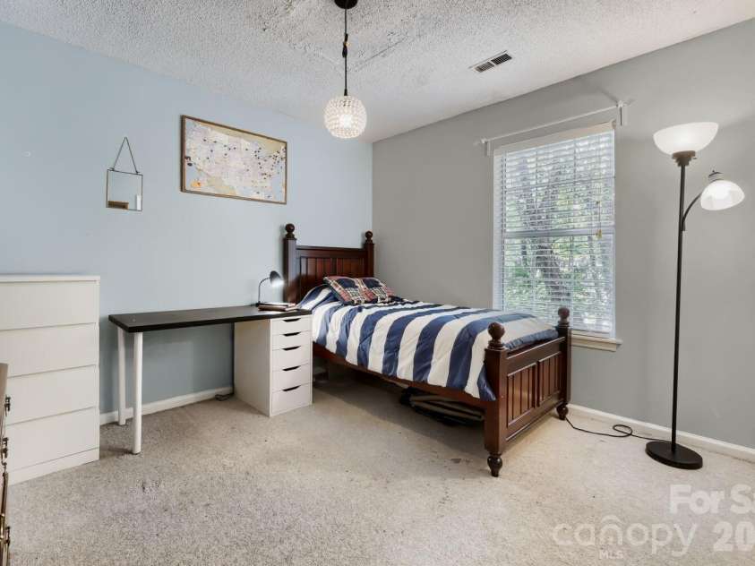 4736 Kirkgard Trail, Charlotte, NC 28269.  MLS# CAR4421731, YatesRealty ID 49090. 