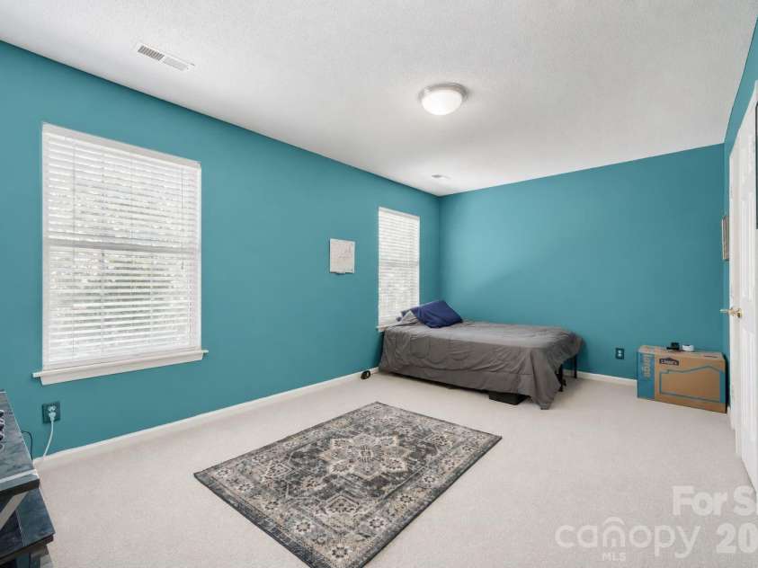 4736 Kirkgard Trail, Charlotte, NC 28269.  MLS# CAR4421731, YatesRealty ID 49090. 