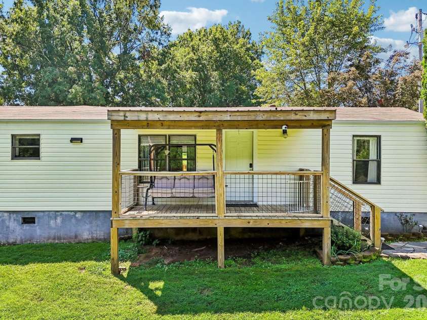 224 & 198 Carpenter Road, Marion, NC 28752.  MLS# CAR4421955, YatesRealty ID 49091. 