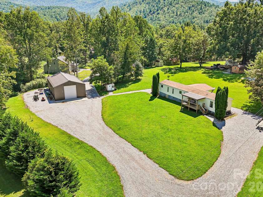 224 & 198 Carpenter Road, Marion, NC 28752.  MLS# CAR4429850, YatesRealty ID 49091. 
