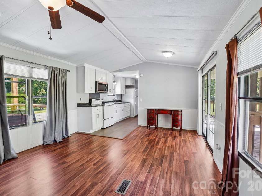 224 & 198 Carpenter Road, Marion, NC 28752.  MLS# CAR4429850, YatesRealty ID 49091. 