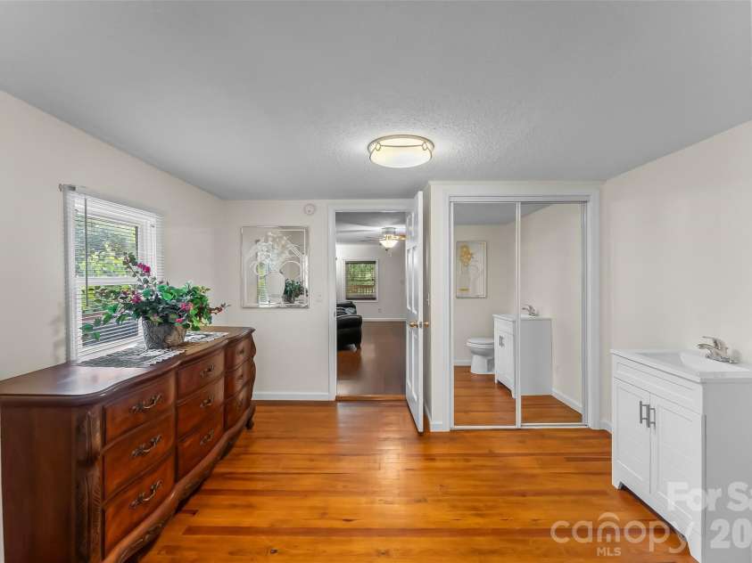 230 JOHNSON HOLLOW Road, Marion, NC 28752.  MLS# CAR4421839, YatesRealty ID 49094. 
