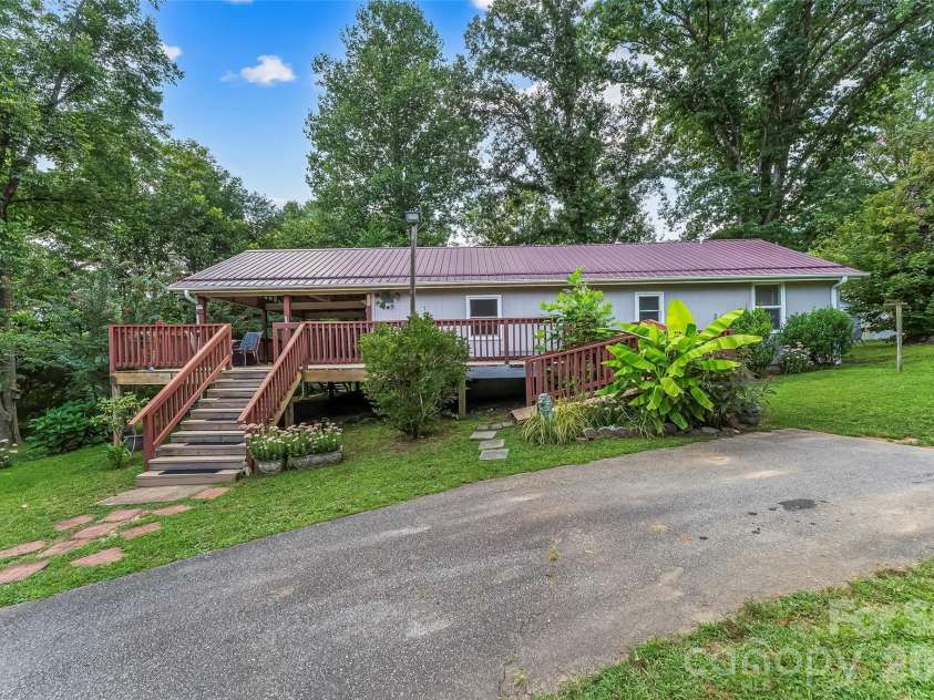 230 JOHNSON HOLLOW Road, Marion, NC 28752.  MLS# CAR4421839, YatesRealty ID 49094. 