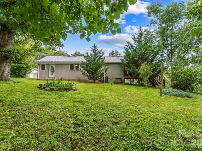 230 JOHNSON HOLLOW Road, Marion, NC 28752.  MLS# CAR4421839, YatesRealty ID 49094. 