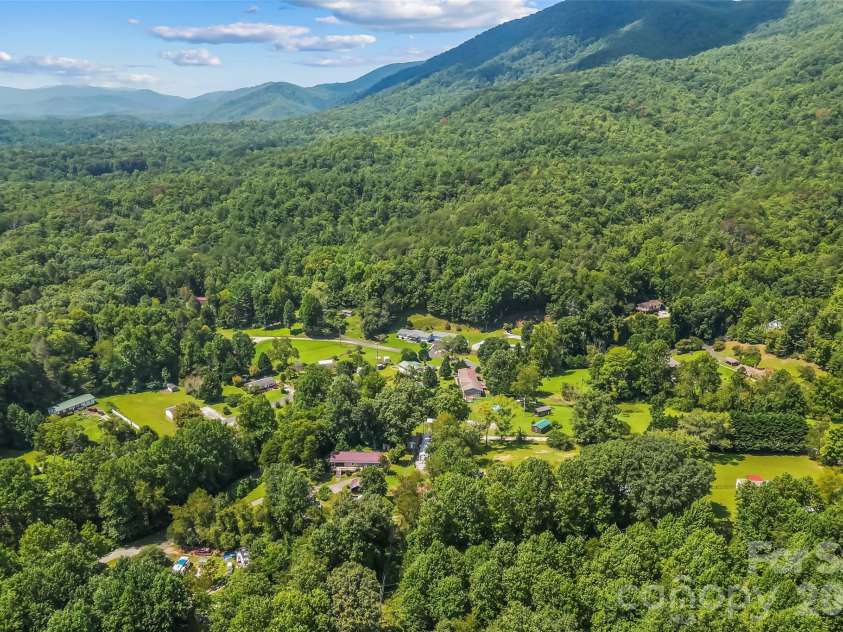230 JOHNSON HOLLOW Road, Marion, NC 28752.  MLS# CAR4421839, YatesRealty ID 49094. 