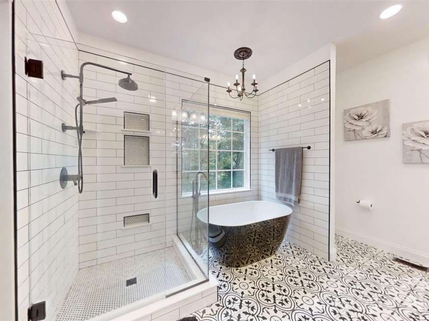 118 Tayport Drive, Troutman, NC 28166.  MLS# CAR4421969, YatesRealty ID 49096. 