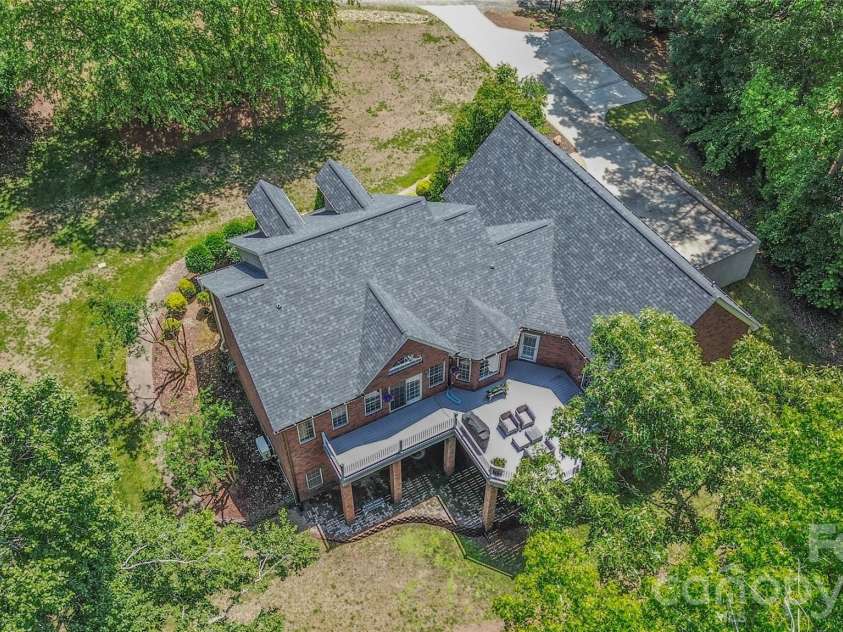 118 Tayport Drive, Troutman, NC 28166.  MLS# CAR4421969, YatesRealty ID 49096. 
