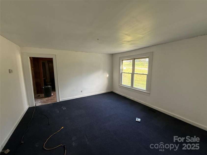 612 Washington Avenue, Valdese, NC 28690.  MLS# CAR4324555, YatesRealty ID 49096. 