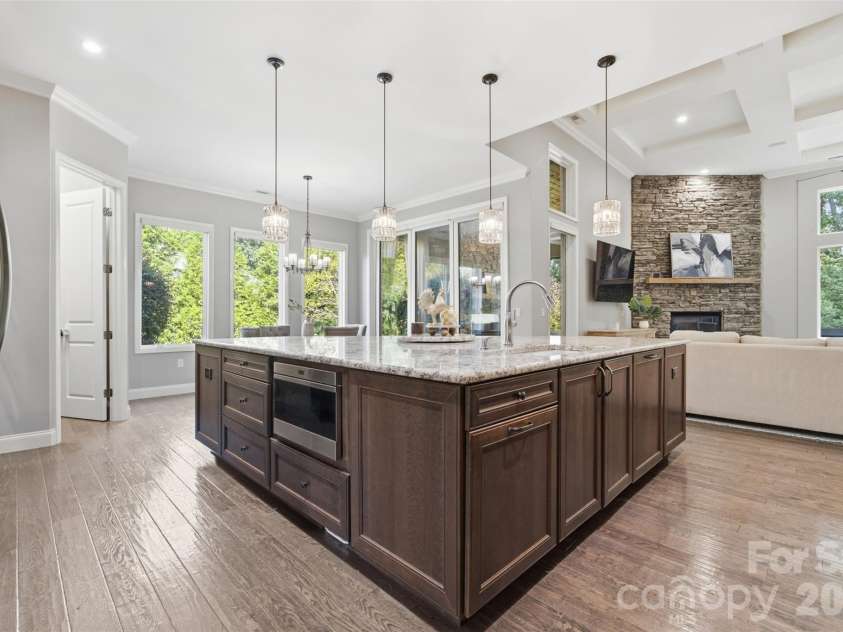 1206 Delaney Drive, Weddington, NC 28104.  MLS# CAR4421166, YatesRealty ID 49098. Kitchen
