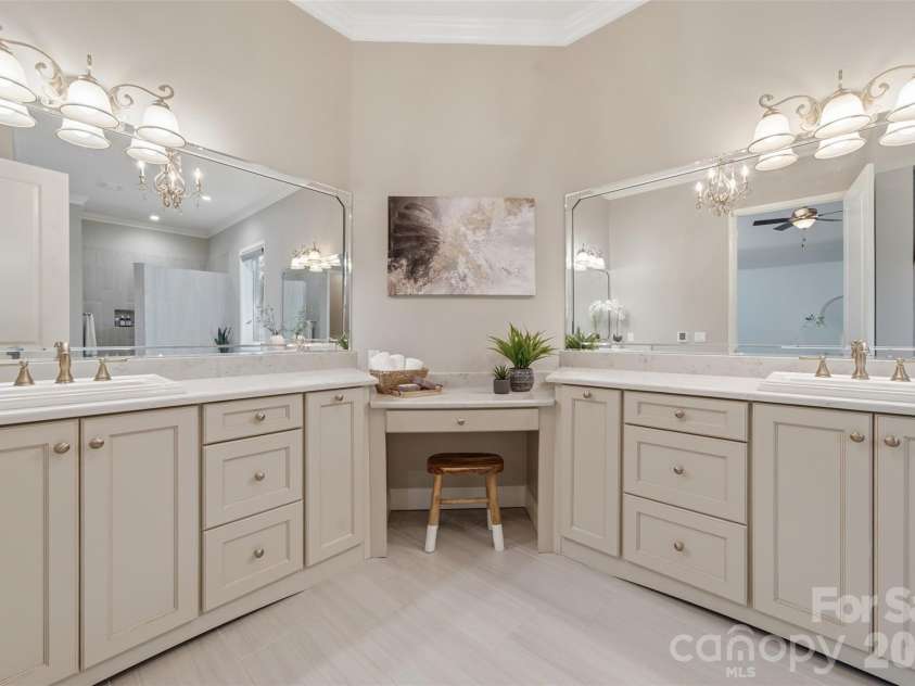 1206 Delaney Drive, Weddington, NC 28104.  MLS# CAR4421166, YatesRealty ID 49098. Primary Bathroom