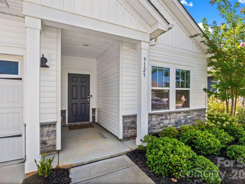 9125 Myrna Drive, Gastonia, NC 28056.  MLS# CAR4421211, YatesRealty ID 49099. Covered Entry