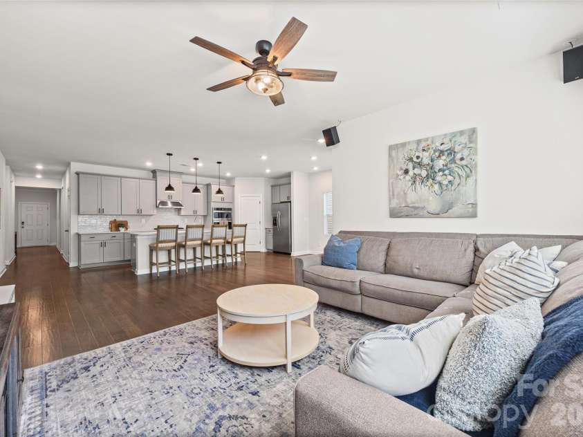 9125 Myrna Drive, Gastonia, NC 28056.  MLS# CAR4421211, YatesRealty ID 49099. Open Floorplan