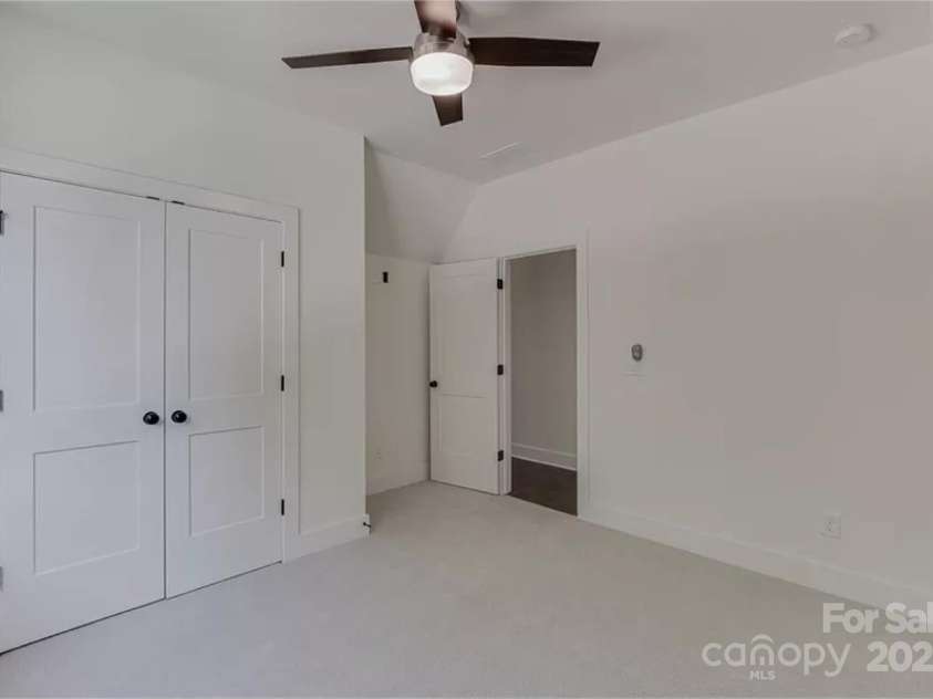 155 Eagle Chase Lane, Troutman, NC 28166.  MLS# CAR4235412, YatesRealty ID 491. 