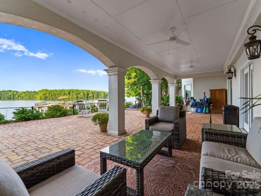 102 Stone Point Court, Mooresville, NC 28117.  MLS# CAR4235914, YatesRealty ID 4910. 