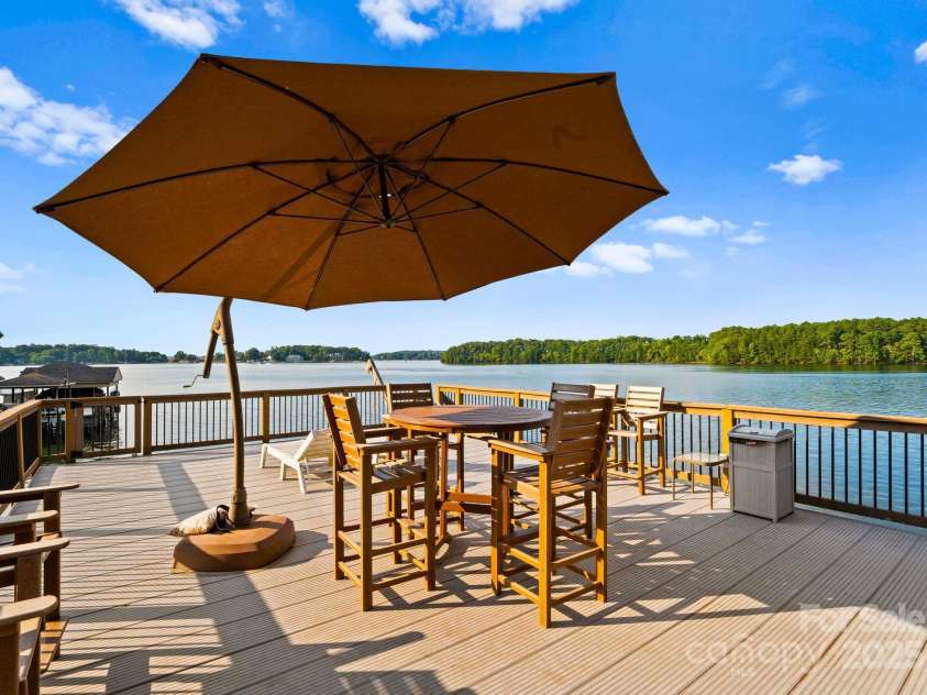 102 Stone Point Court, Mooresville, NC 28117.  MLS# CAR4235914, YatesRealty ID 4910. 