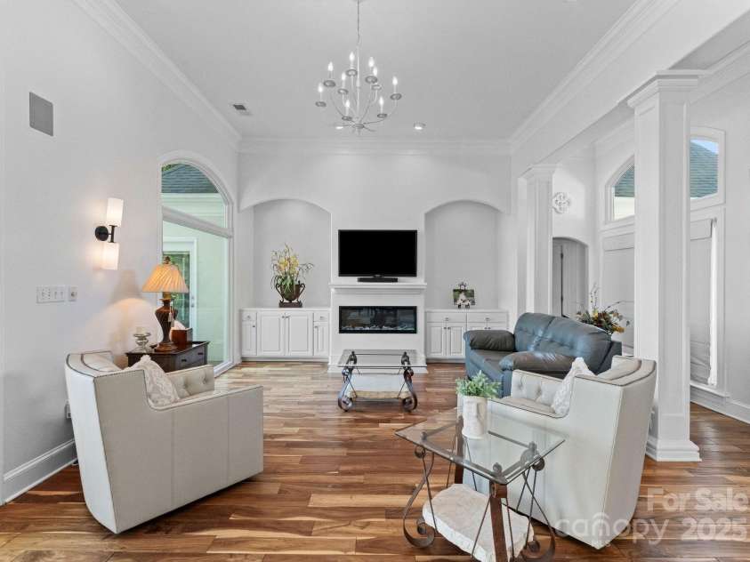 102 Stone Point Court, Mooresville, NC 28117.  MLS# CAR4235914, YatesRealty ID 4910. 