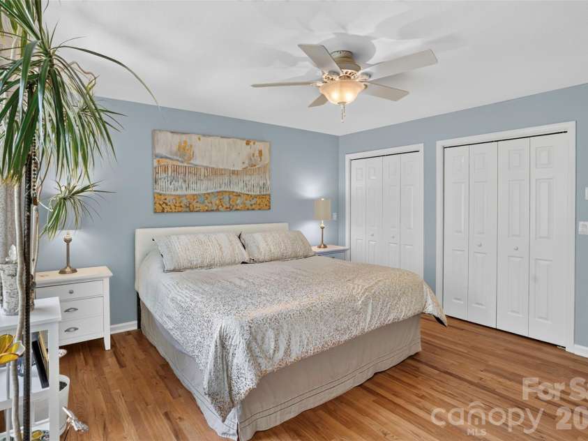 44 & 50 Autumn View Drive, Hendersonville, NC 28792.  MLS# CAR4421404, YatesRealty ID 49100. 