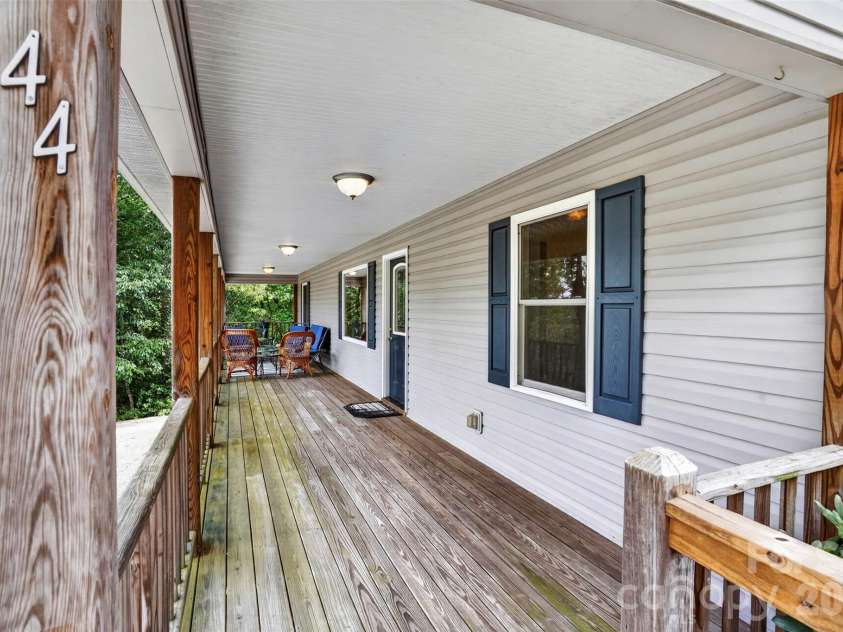 44 & 50 Autumn View Drive, Hendersonville, NC 28792.  MLS# CAR4421404, YatesRealty ID 49100. 