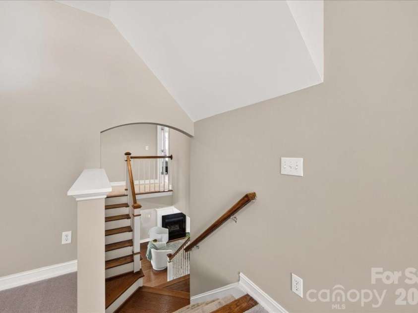9026 Crusaders Court, Matthews, NC 28105.  MLS# CAR4420940, YatesRealty ID 49102. 