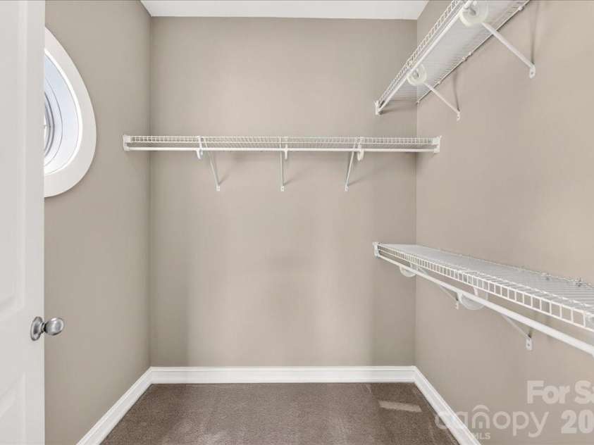 9026 Crusaders Court, Matthews, NC 28105.  MLS# CAR4420940, YatesRealty ID 49102. 