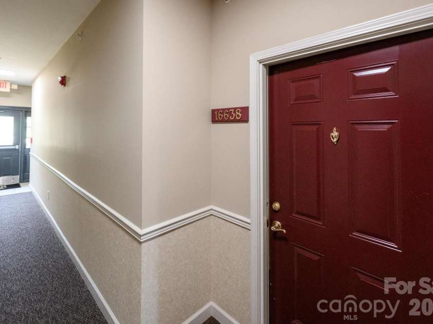 16638 Amberside Road, Cornelius, NC 28031.  MLS# CAR4420901, YatesRealty ID 49104. 