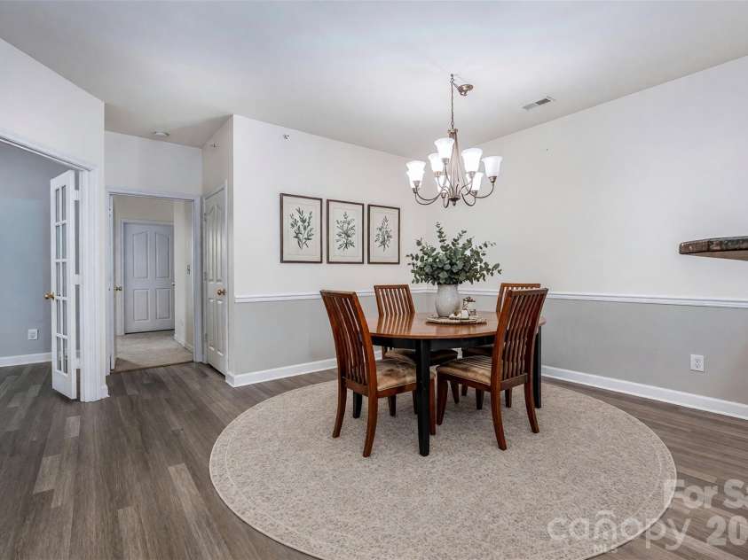 16638 Amberside Road, Cornelius, NC 28031.  MLS# CAR4420901, YatesRealty ID 49104. 