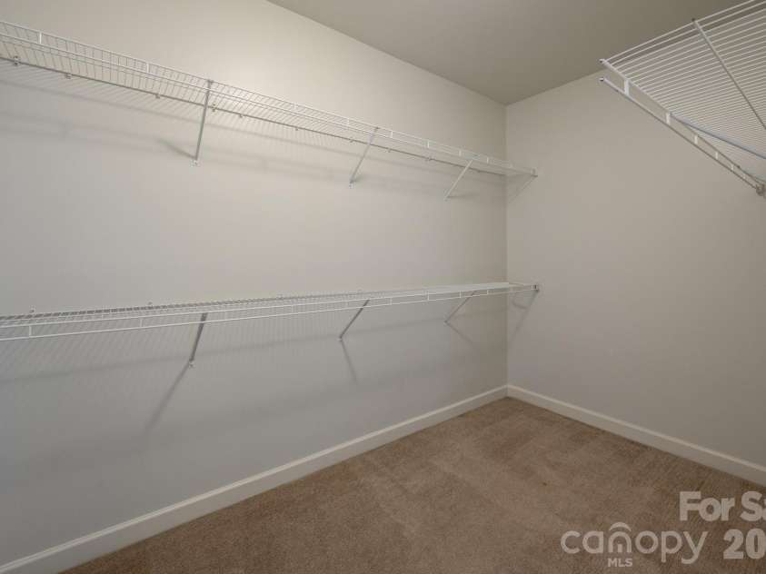 16638 Amberside Road, Cornelius, NC 28031.  MLS# CAR4420901, YatesRealty ID 49104. 