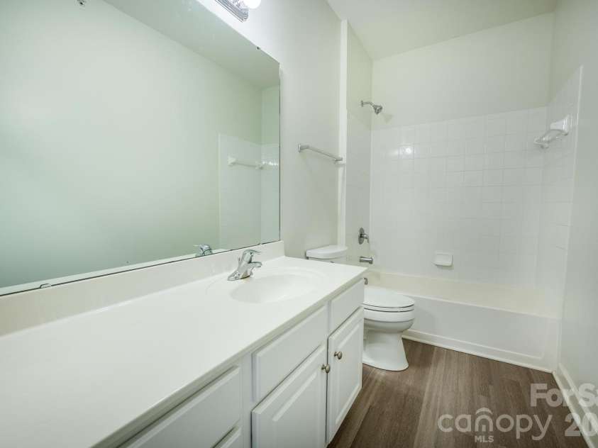 16638 Amberside Road, Cornelius, NC 28031.  MLS# CAR4420901, YatesRealty ID 49104. 
