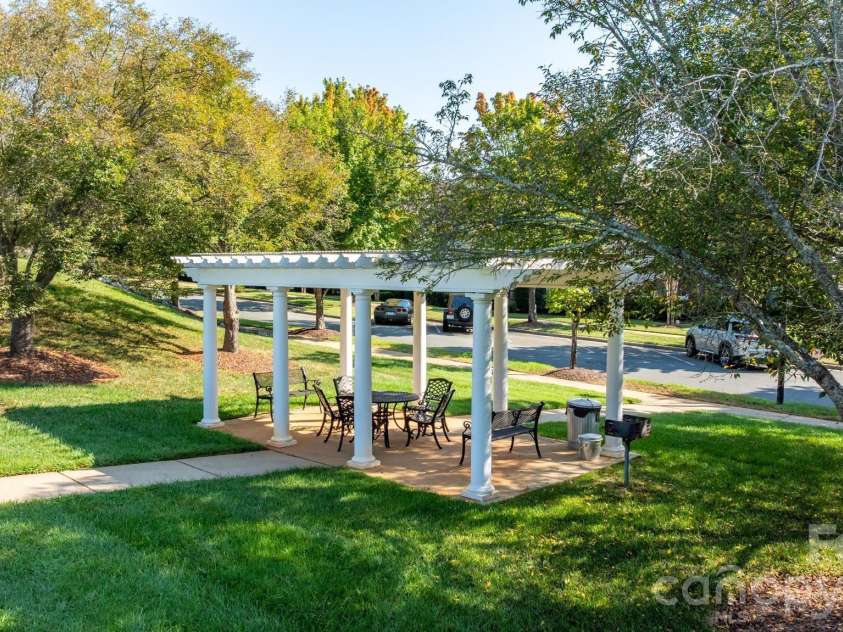 16638 Amberside Road, Cornelius, NC 28031.  MLS# CAR4420901, YatesRealty ID 49104. 