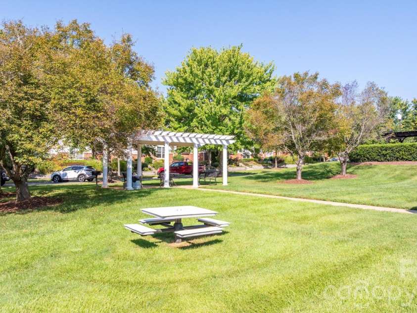16638 Amberside Road, Cornelius, NC 28031.  MLS# CAR4420901, YatesRealty ID 49104. 