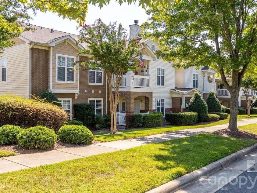 16638 Amberside Road, Cornelius, NC 28031.  MLS# CAR4420901, YatesRealty ID 49104. 
