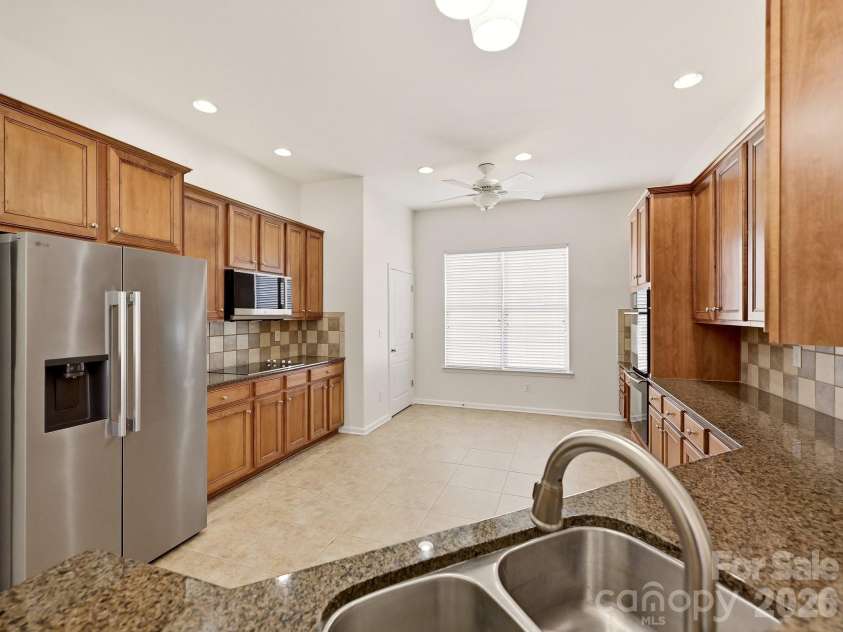 1021 Knob Creek Lane, Tega Cay, SC 29708.  MLS# CAR4420740, YatesRealty ID 49105. 