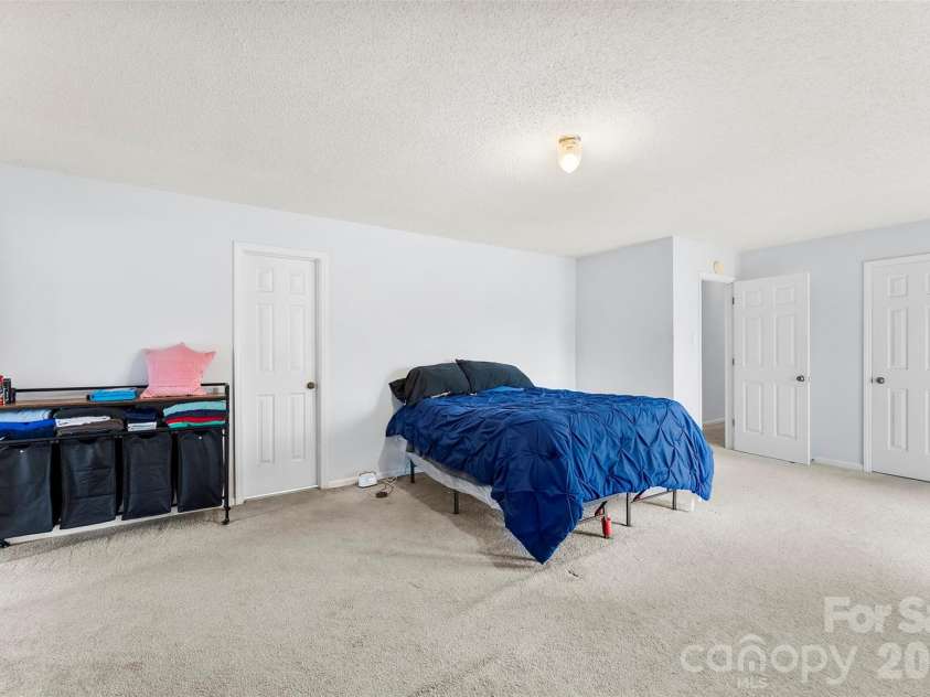1304 Cambridge Drive, Shelby, NC 28152.  MLS# CAR4342761, YatesRealty ID 4911. 