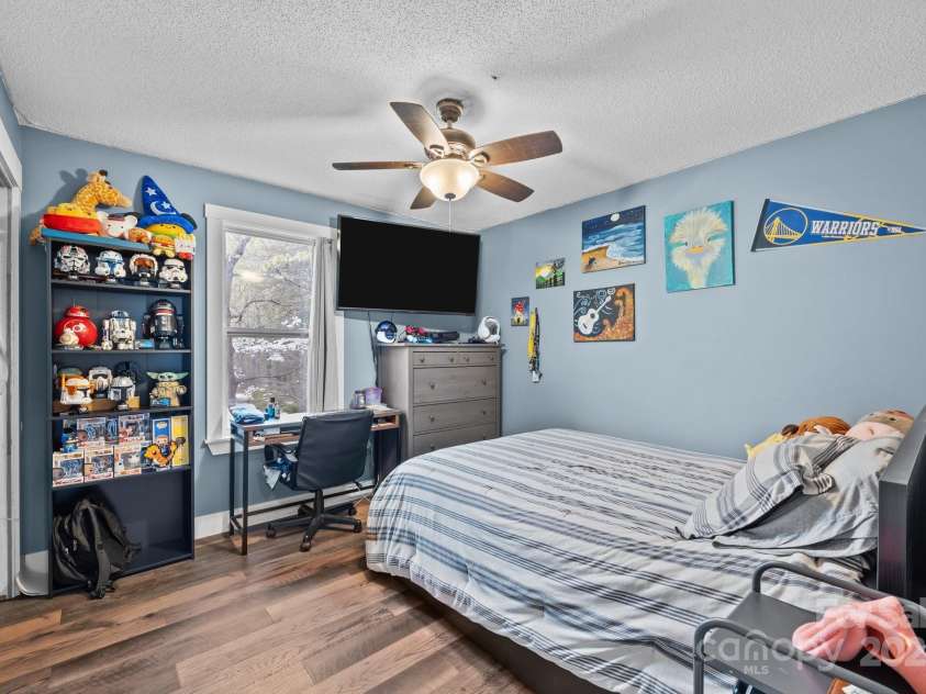 813 Deer Path Place, Mooresville, NC 28115.  MLS# CAR4243491, YatesRealty ID 4911. 