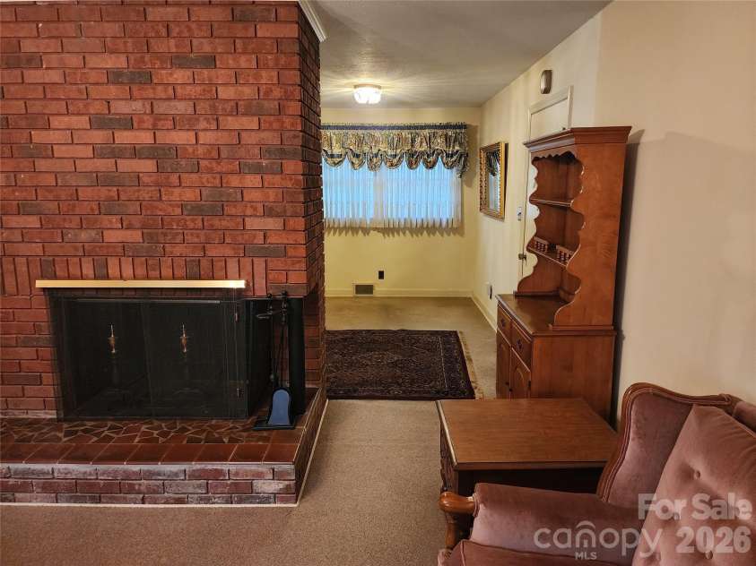 865 Armory Road, North Wilkesboro, NC 28659.  MLS# CAR4336066, YatesRealty ID 4911. 