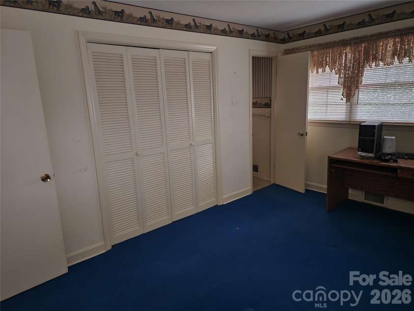 865 Armory Road, North Wilkesboro, NC 28659.  MLS# CAR4336066, YatesRealty ID 4911. 