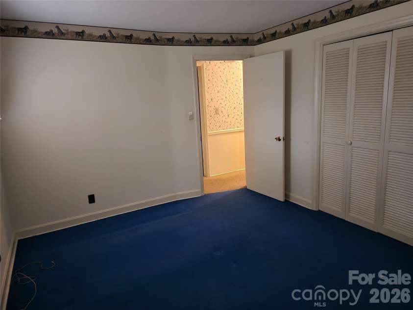 865 Armory Road, North Wilkesboro, NC 28659.  MLS# CAR4336066, YatesRealty ID 4911. 